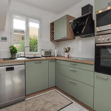 Holiday home In With Kitchen