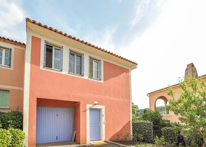 3 Bedroom In Semesterbostad